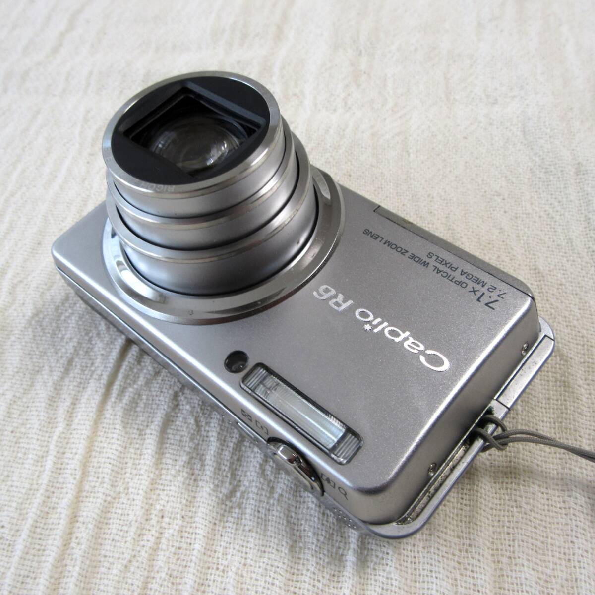 RICOH цифровая камера [Caplio R6]724 десять тысяч пикселей | память 1GB* аккумулятор есть | компактный цифровой фотоаппарат | фотография | фотосъемка | анимация | Ricoh | колпак rio 