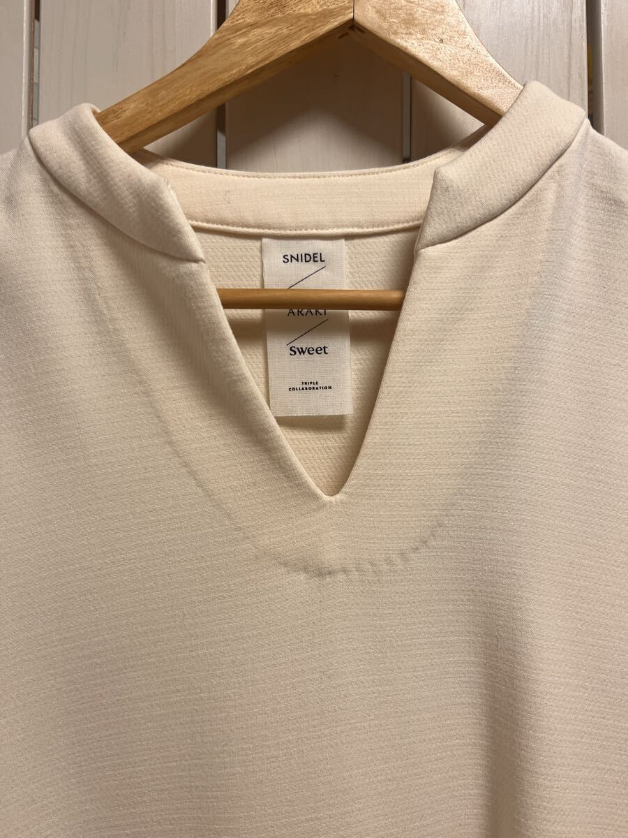 SNIDEL（スナイデル）★長袖ロング丈ワンピース　薄いクリーム色（白系）ビックサイズ？　１サイズ_画像2