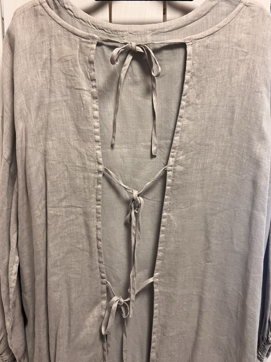 ★a'koloni(アラクリィティーコロニー)★ワンピース+前後着ブラウスセット 薄いグレー系 麻100%+綿麻 FREEサイズ_画像2