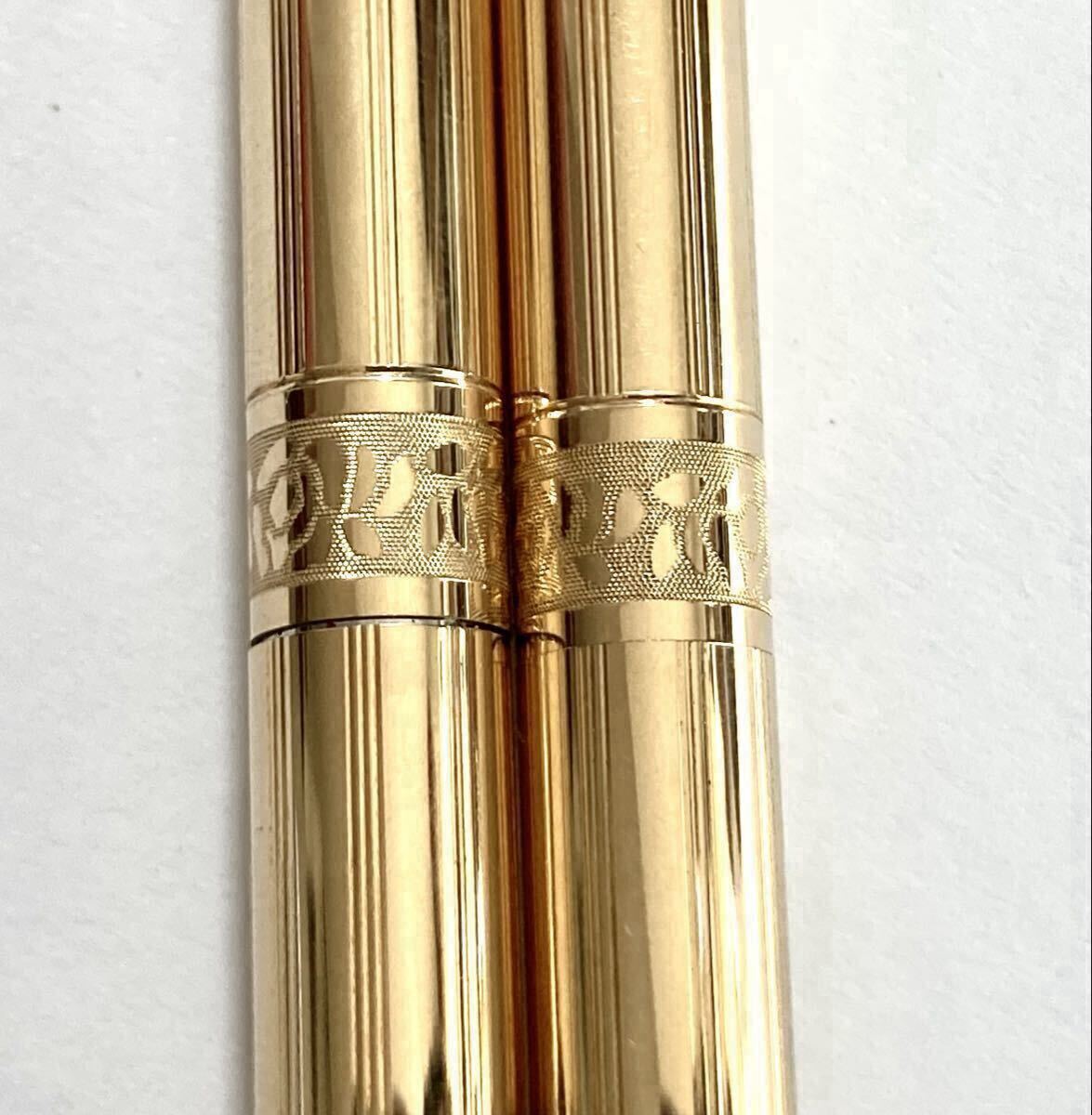 【超美品】CROSS クロス クラシックセンチュリー 14金張 レディース ボールペン ペンシルセット 黒純正リフィル 革ケース付_画像5