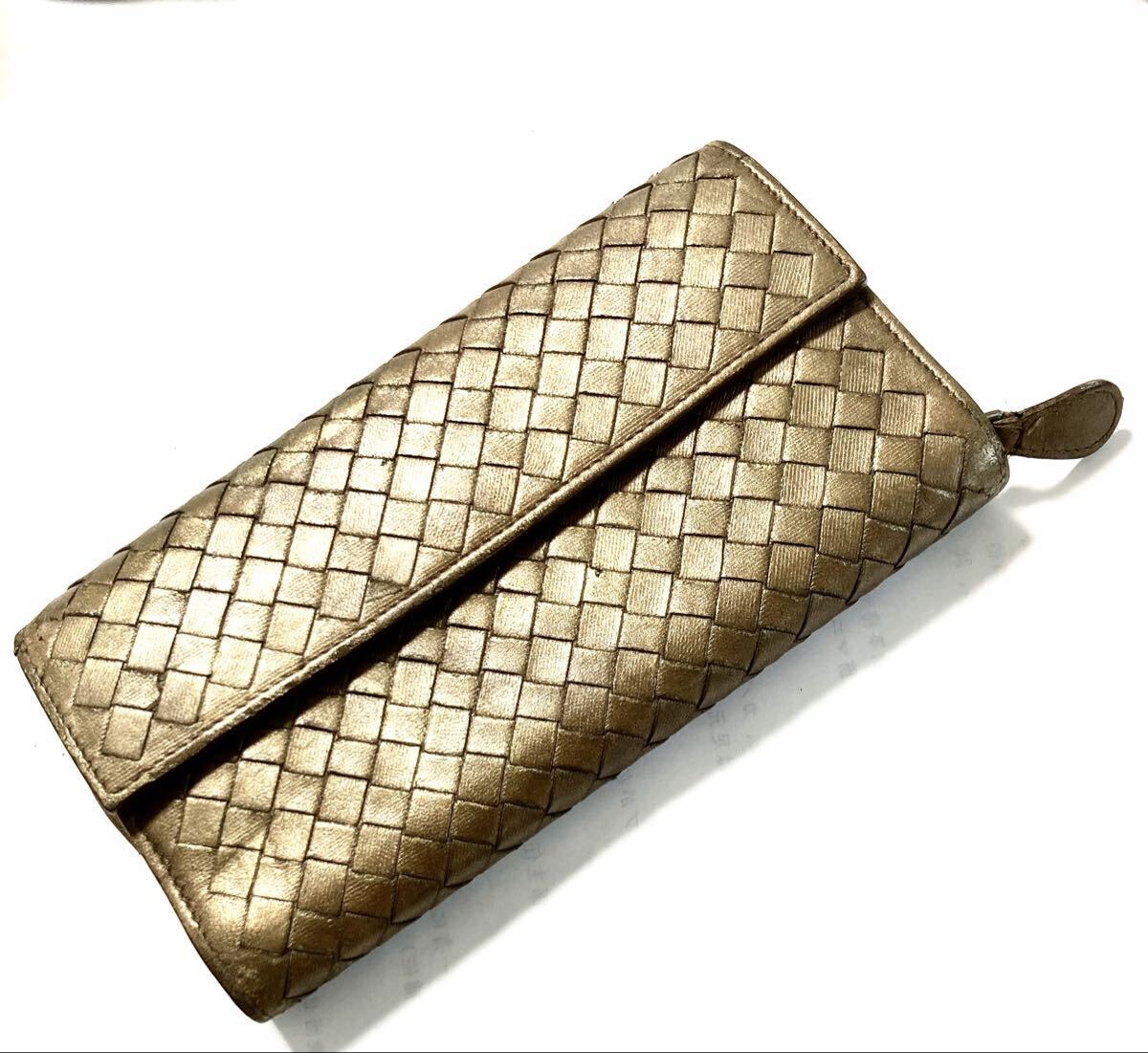 ボッテガヴェネタ イントレチャート ホック式 革編み込み 二つ折財布 ゴールド_画像1