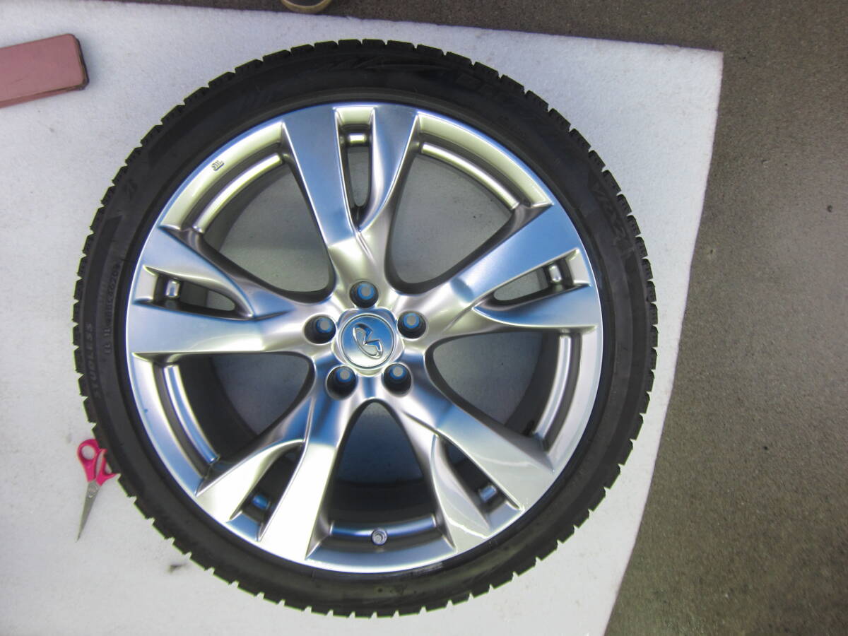 ⑤ フーガ Y51 純正 245 40R20インチ ブリヂストン VRX2 4本 スタッドレス_画像1