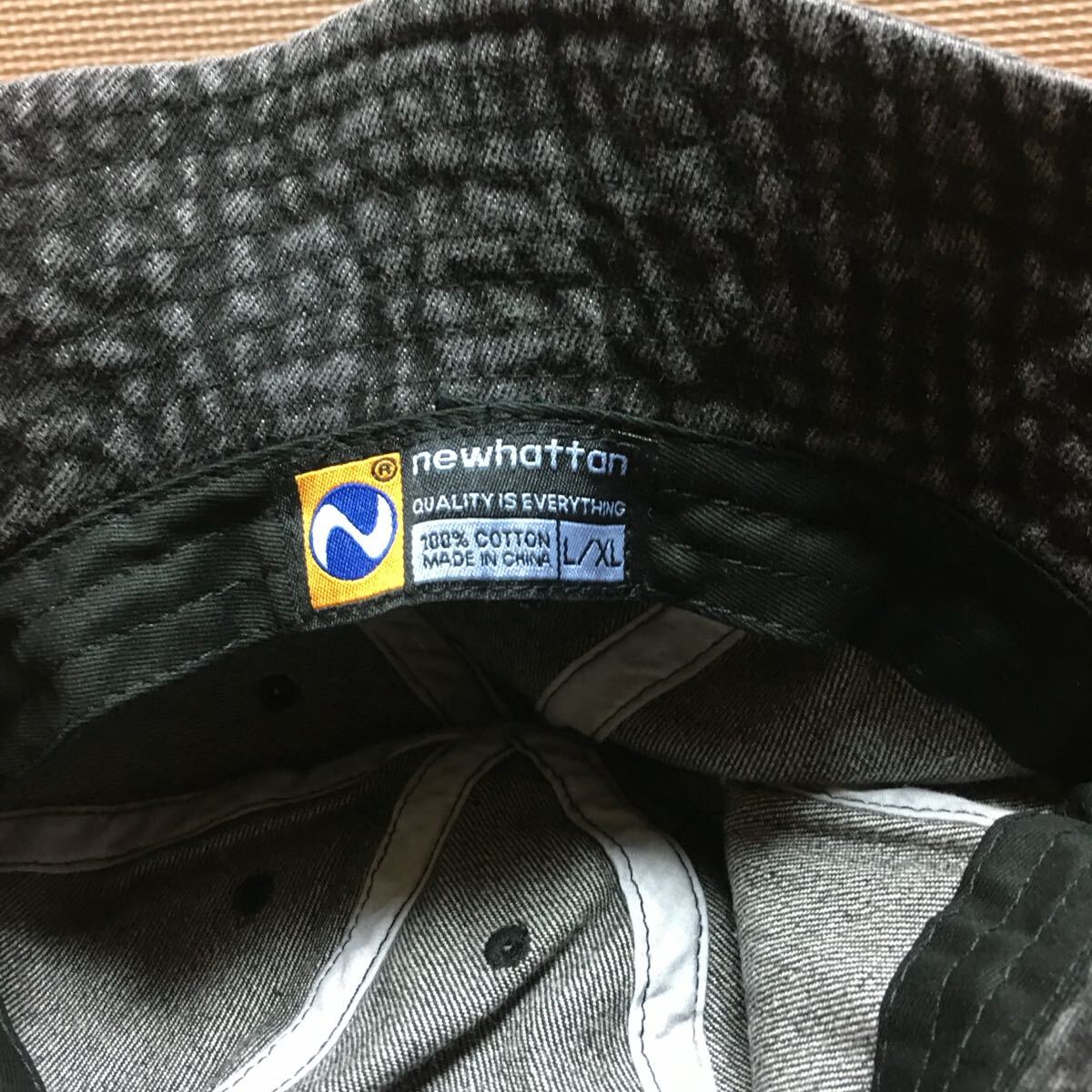 新品未使用 ニューハッタン メトロハットのブラックデニム L/XL_画像2