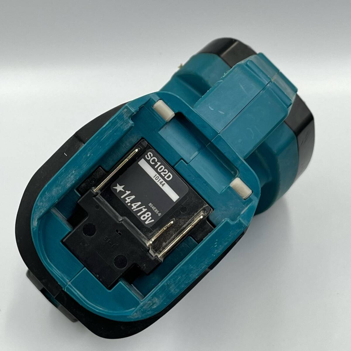 B3900* Makita makita заряжающийся все винт kataSC102D электроинструмент прочее 