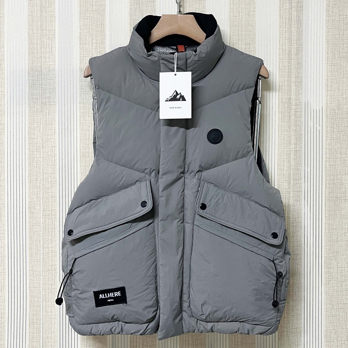 ダウンベスト イタリア製造 ダックダウン90% 防寒対策 ふわふわ ソフト 無地 シンプル 袖なし アウター ダウンジャケット 冬服 SIZE:XL_画像1