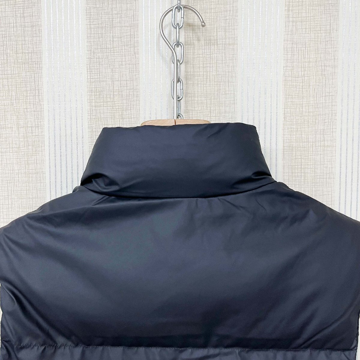 ダウンベスト イタリア製造 ダックダウン90％ ソフト 防寒 軽量 シンプル 袖なし アウター ダウンジャケット トップス カジュアル SIZE:L_画像5