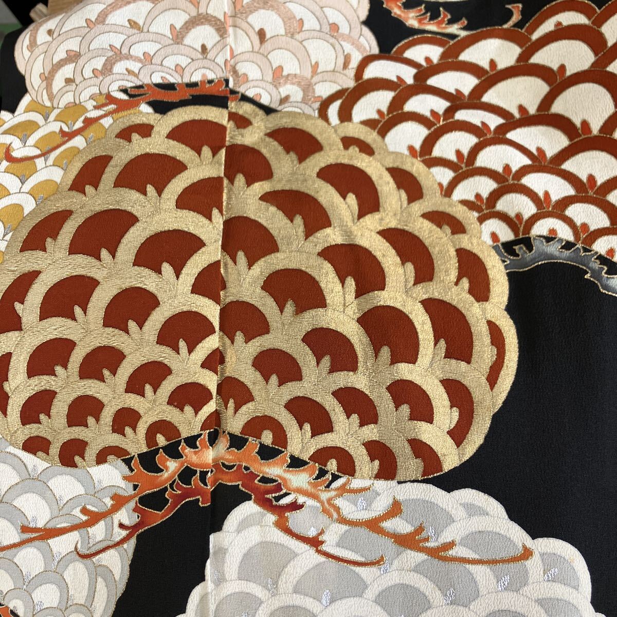 一右衛門No2537 黒留袖 8枚まとめ売り 金彩友禅 金駒刺繍 京友禅 正絹着物 刺繍 豪華留袖 留袖 大量まとめ売り大処分_画像9