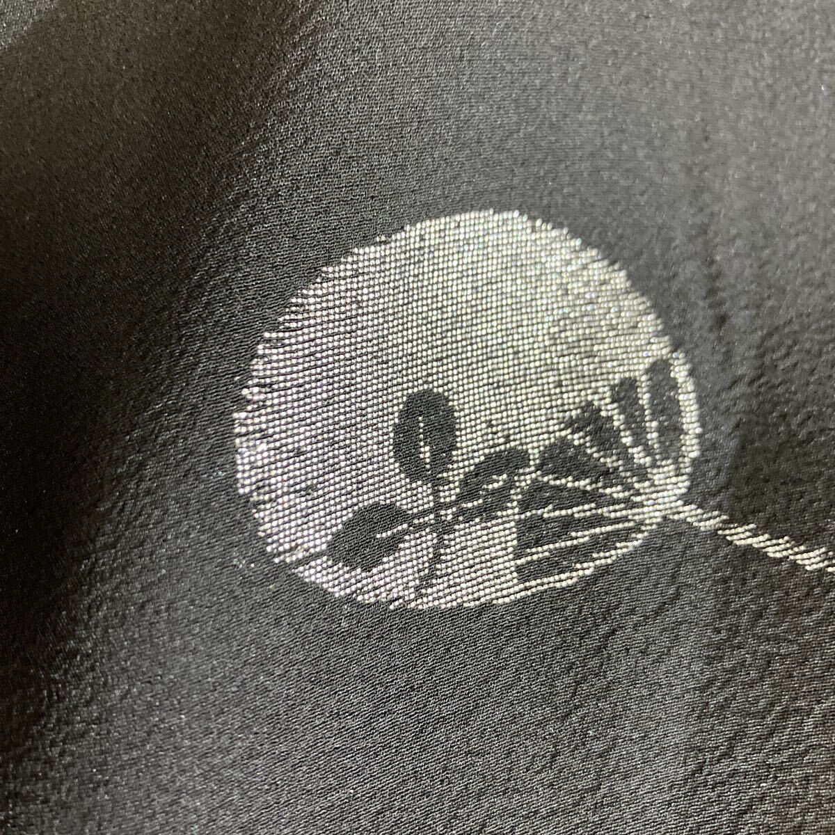 一右衛門No 2570 羽織 25枚まとめ売り 黒羽織 縫い取り 金通し 総絞り 刺繍 京友禅 正絹着物 大量まとめ売り大処分_画像6