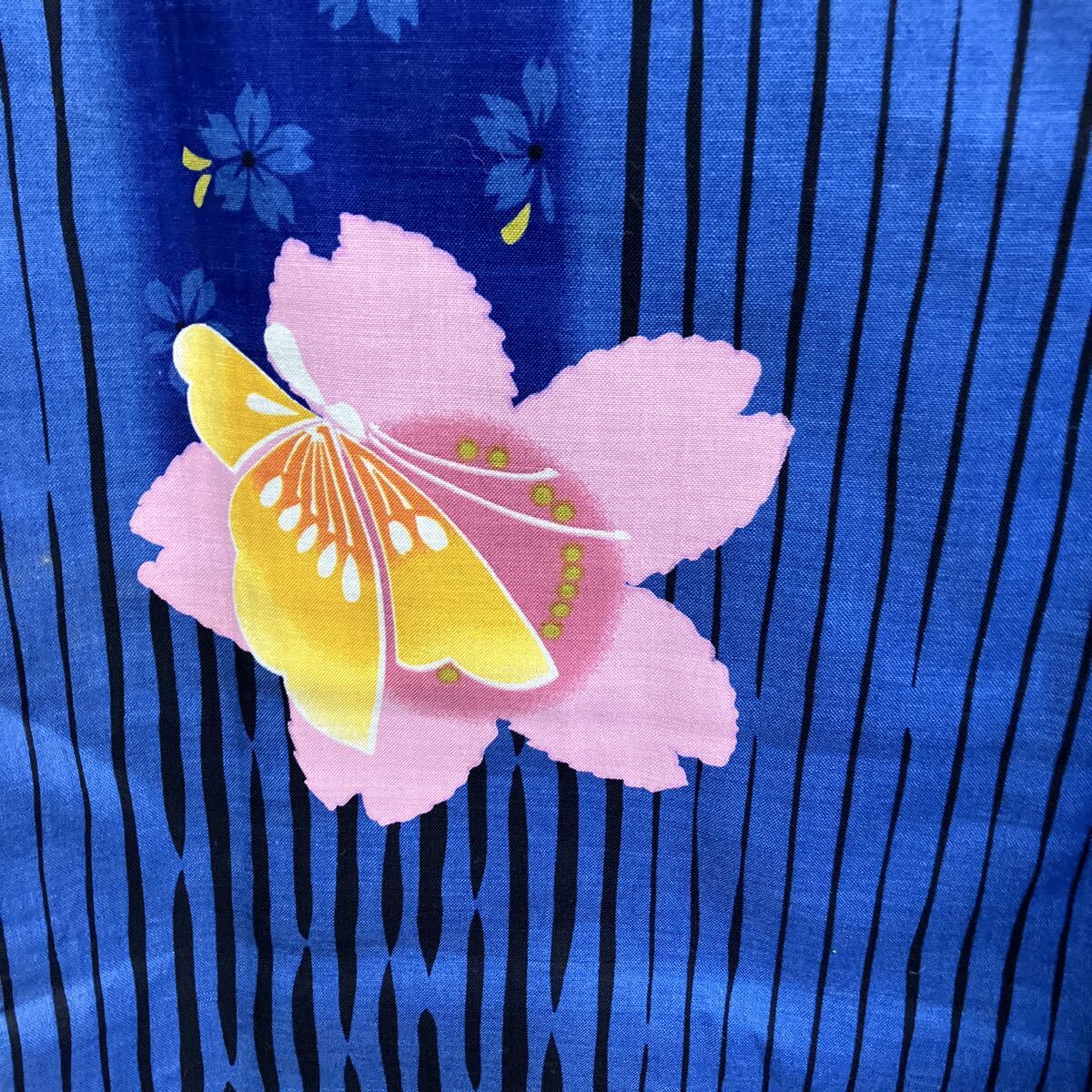 一右衛門 No2586 浴衣 23枚 まとめ売り 有松絞り 木綿浴衣 コーマ地 ゆかた 女物 藍染 浴衣_画像2