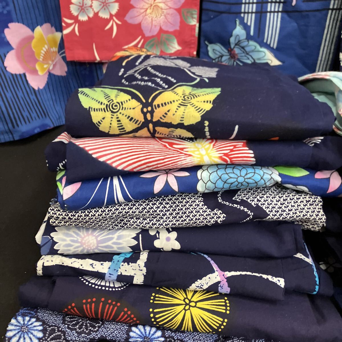 一右衛門 No2586 浴衣 23枚 まとめ売り 有松絞り 木綿浴衣 コーマ地 ゆかた 女物 藍染 浴衣_画像8