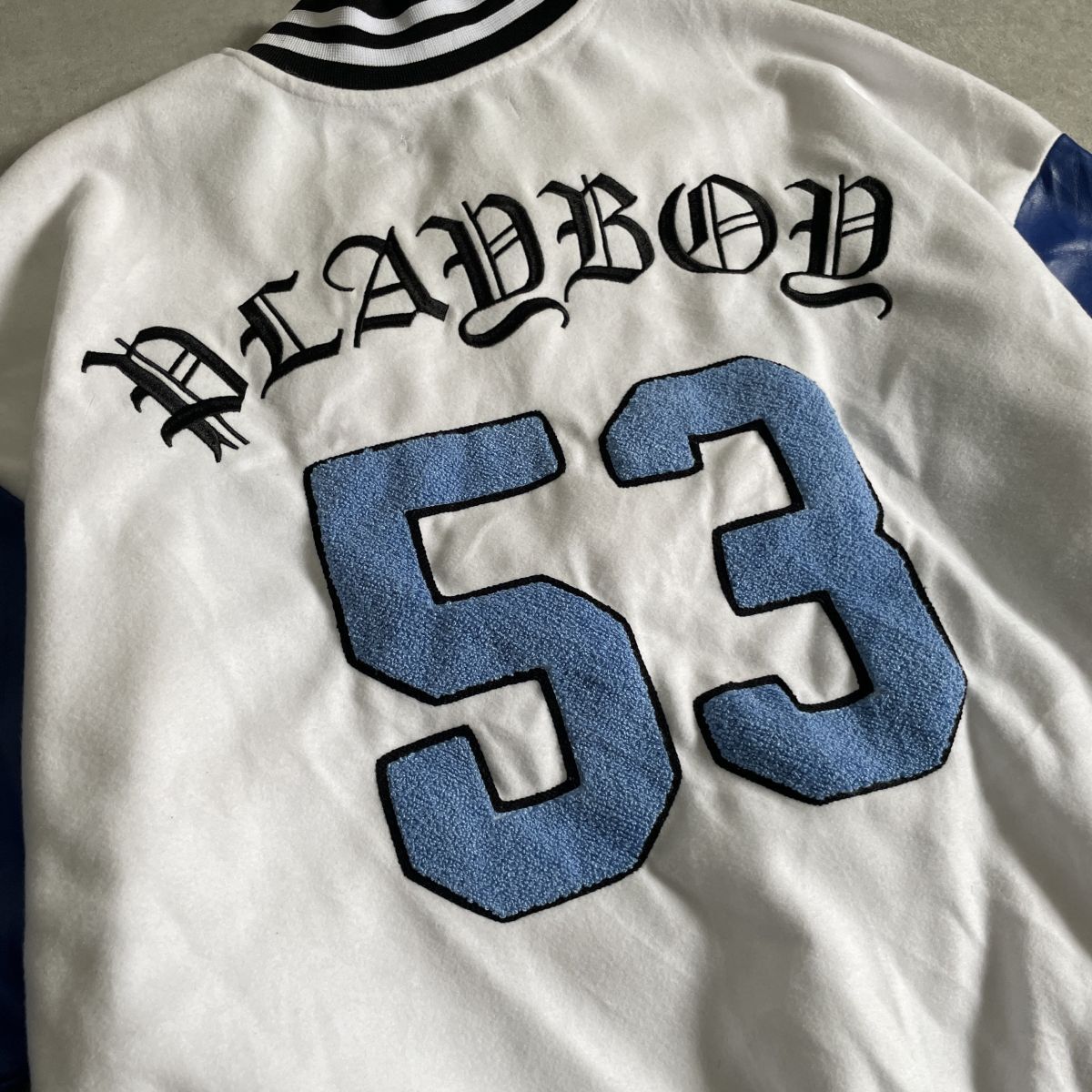 PLAYBOY*XL размер * куртка с логотипом блузон Logo пирог ru ткань кожа рукав длинный рукав длинный рукав * Play Boy 