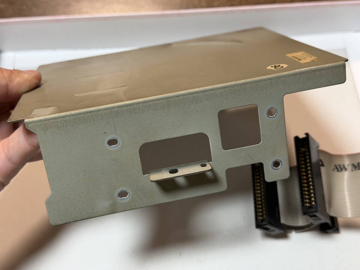 当時物□シャープ・X68000 XVI(CZ-634C-TN)純正FDD取り付け用ステー&FDD接続ケーブル_画像7