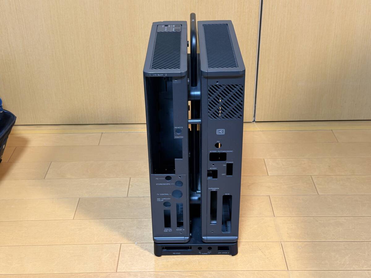 美品□シャープ・X68000 XVI(CZ-634C-TN)純正外装ケース1台分 状態良好_画像3