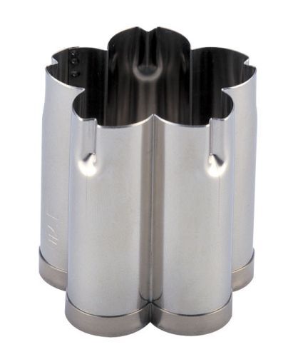 ＳＡ18-8 手造り業務用抜型 フカ桜 中 （Ｃ） （BNKA503）_画像1