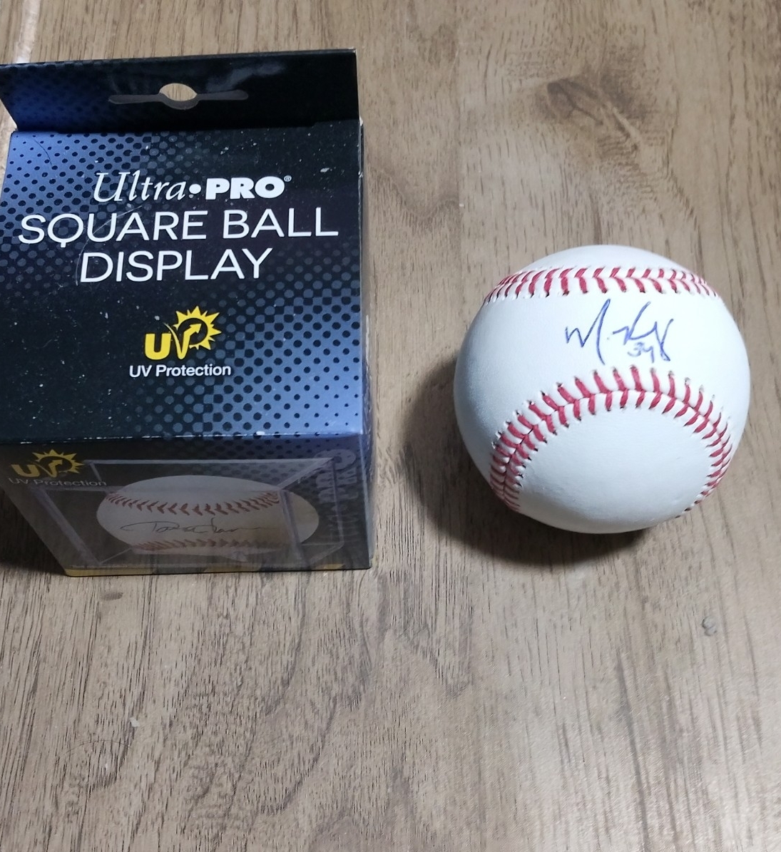 パドレス、マイケル キング 直筆サインボールです、TRISTER社ホログラムシール付き。FA権行使、何処へ行くのか? 新品ボールケース付きです_画像10
