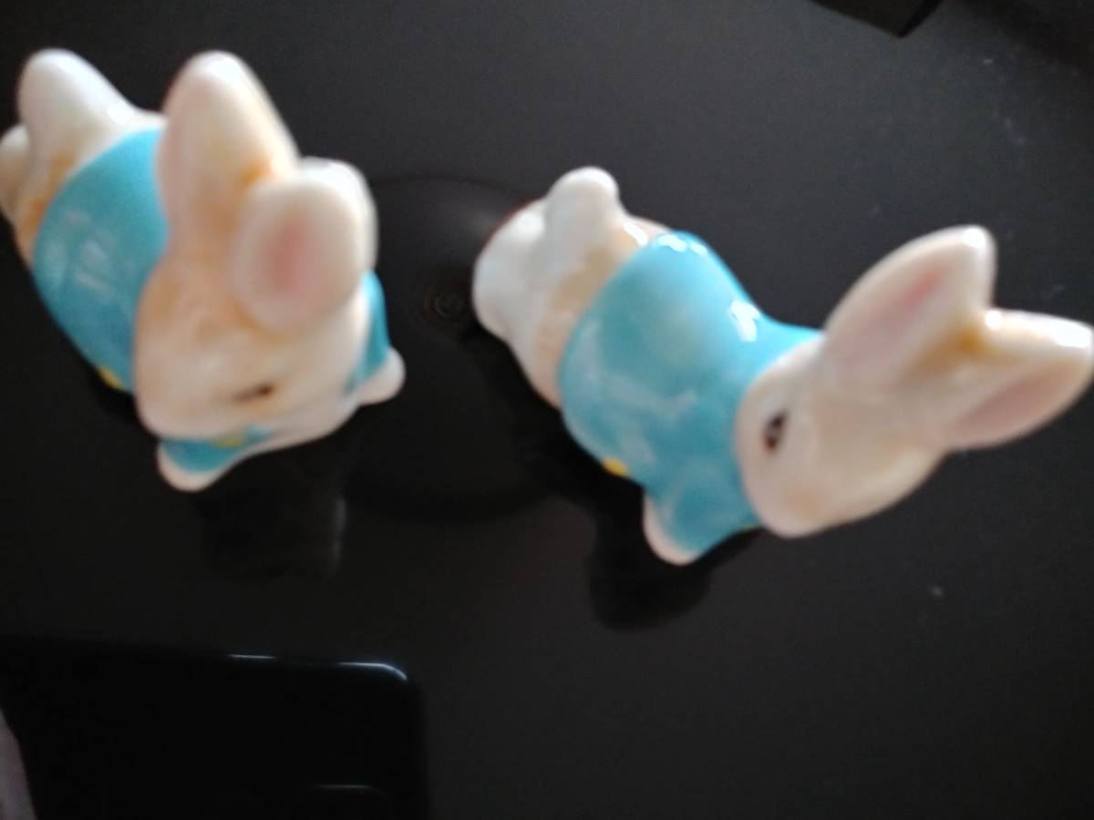 ★ピーターラビット★PETER RABBIT★可愛い♪陶製箸置き2個セット★_画像3