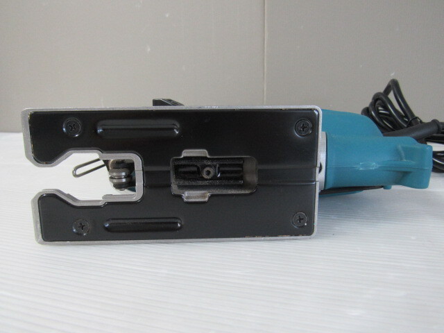 [ б/у товар / текущее состояние товар ] Makita Makita лобзик JV0600