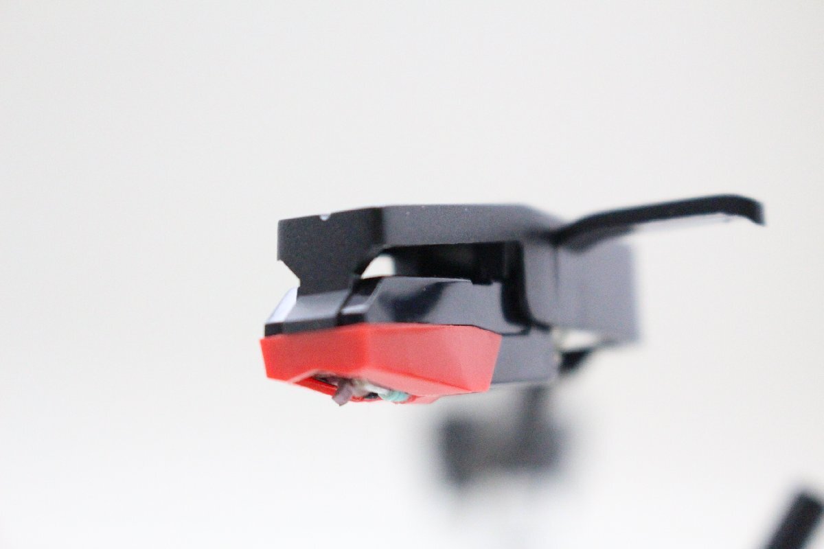 【ト石】 Vestax handy trax USB ベスタクス ハンディートラックス レコードプレイヤー 箱付き 通電確認済み TA382EWH55_画像3