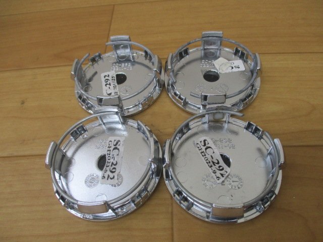 BADX バドックス Loxarny ロクサーニ MULTIFORCHETTA MS3 マルチフォルケッタ アルミホイール用 中古センターキャップ 4個_画像6