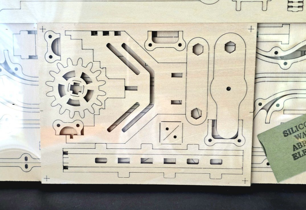 ★未開封★ MARBLE RUN ウッドパズル LG501 マーブルパルクール マーブルコースター 立体パズル ピタゴラ装置 木製 パーツ 知育 HMY_画像4