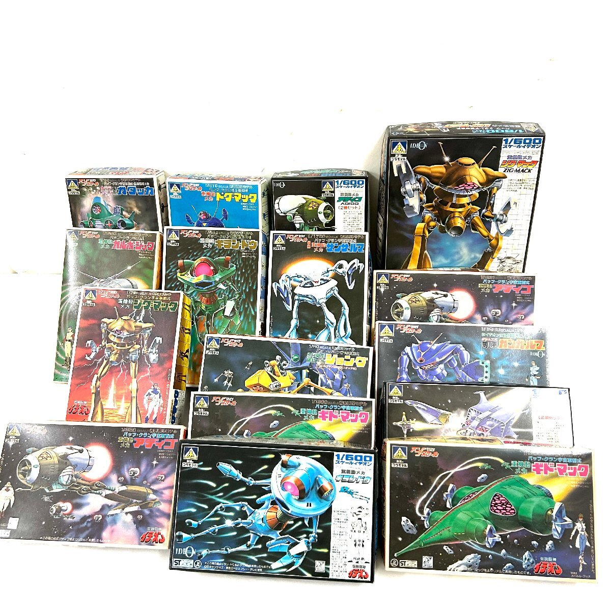 ★未組立★ 当時物 プラモデル16点まとめ 1/600 伝説巨神イデオン ギドマック アディゴ ガンガルフ ギランドゥ レトロ_画像1