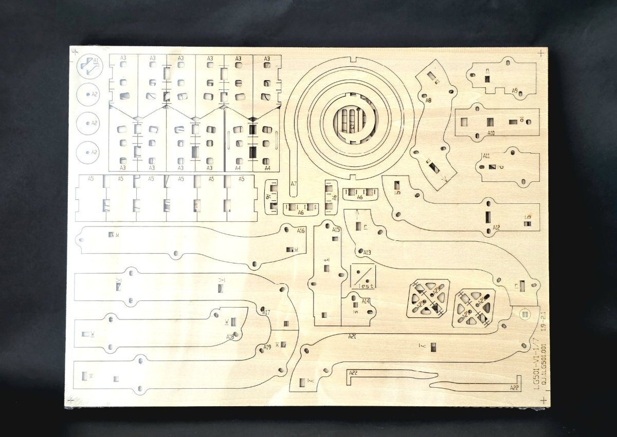 ★未開封★ MARBLE RUN ウッドパズル LG501 マーブルパルクール マーブルコースター 立体パズル ピタゴラ装置 木製 パーツ 知育 HMY_画像5