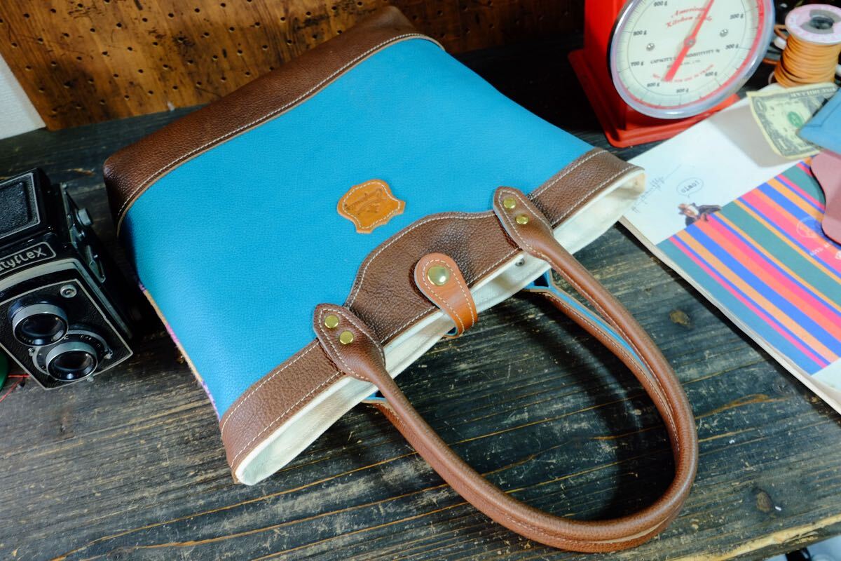 ◆AVOCA マルチシュリンク牛革トートバッグ　大容量ポケット　ハリスツイード好きに　日本製帆布ハンドメイドブラウンクリスマス秋冬_画像3