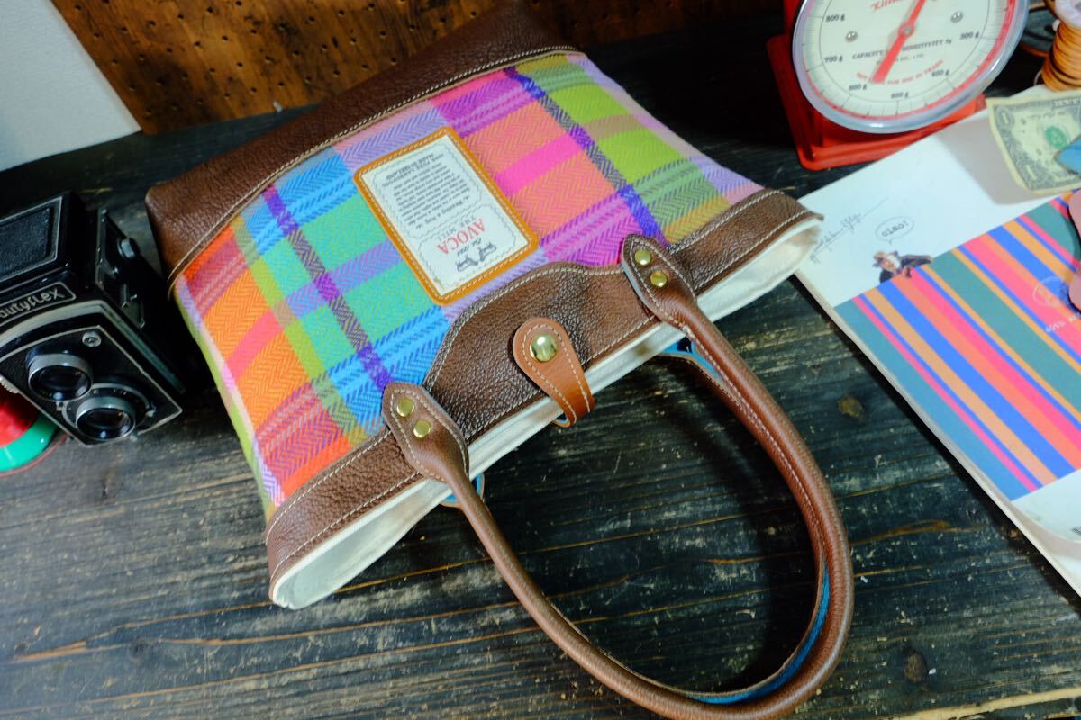 ◆AVOCA マルチシュリンク牛革トートバッグ　大容量ポケット　ハリスツイード好きに　日本製帆布ハンドメイドブラウンクリスマス秋冬_画像4