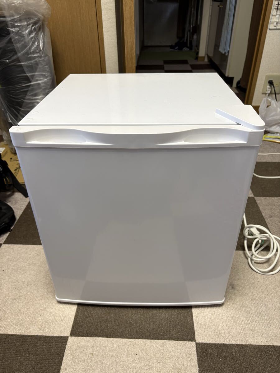 SunRuck морозилка маленький размер 32L SR-F3202W