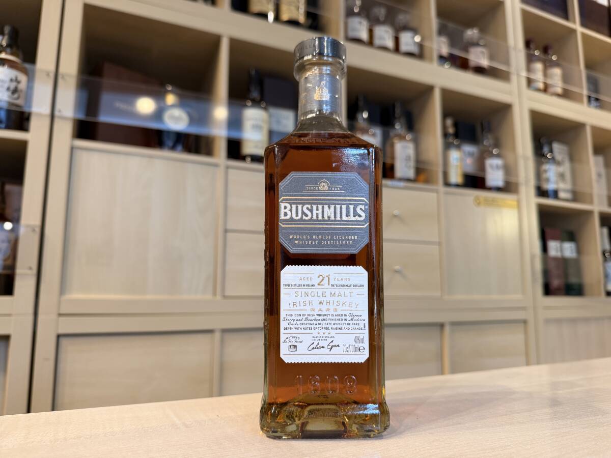 111211 ブッシュミルズ 21年 700ml 40％ BUSHMILLS アイリッシュ_画像1
