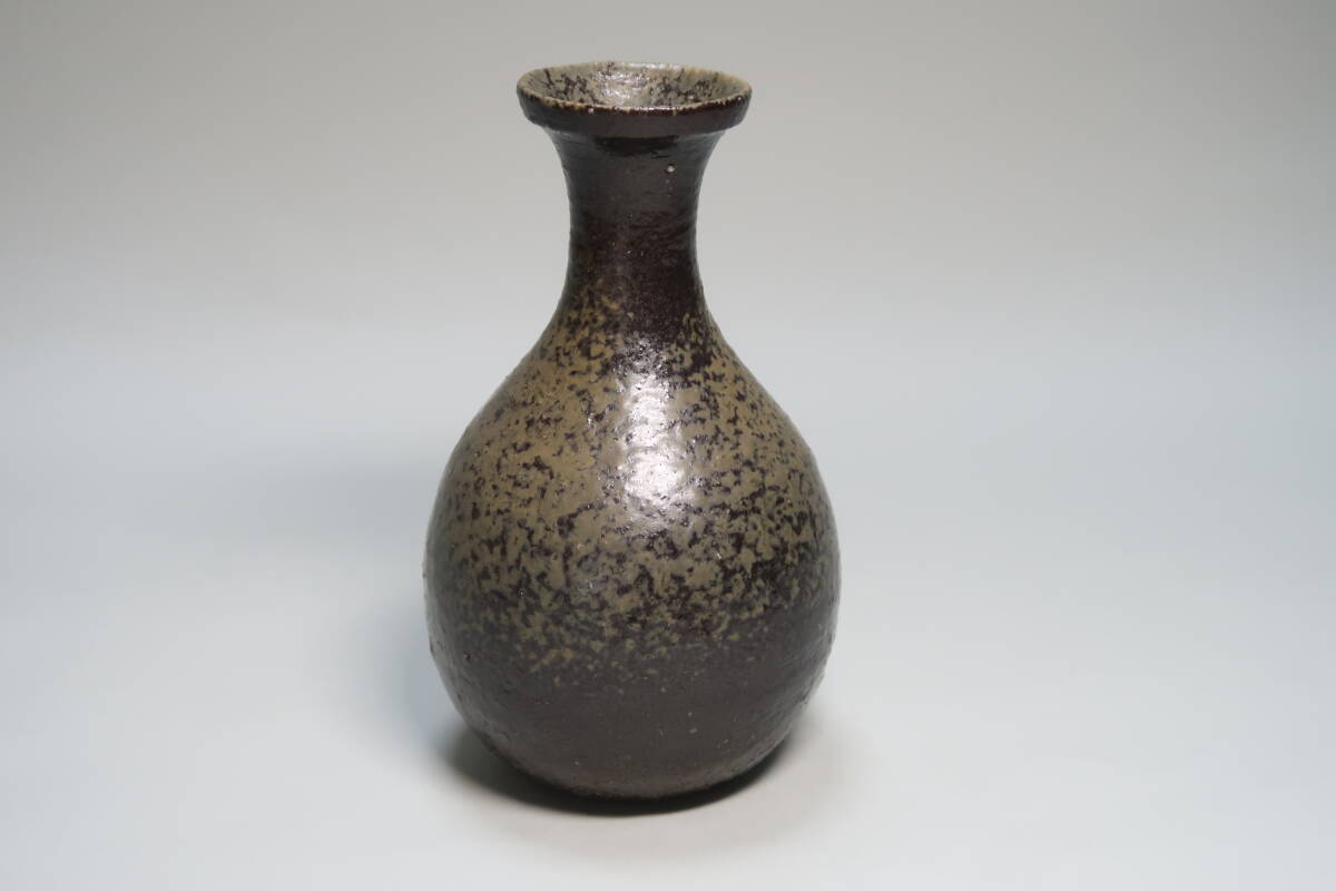  бамбук средний . следующий . часть бутылочка для сакэ { чёрный Bizen журавль шея бутылочка для сакэ }