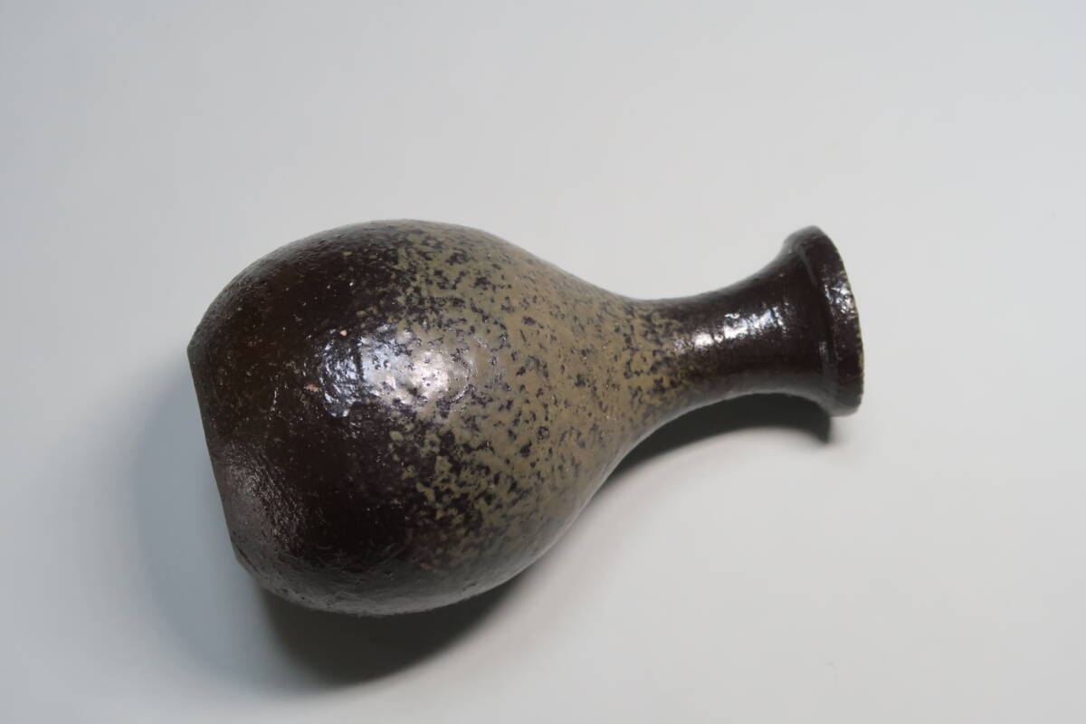  бамбук средний . следующий . часть бутылочка для сакэ { чёрный Bizen журавль шея бутылочка для сакэ }