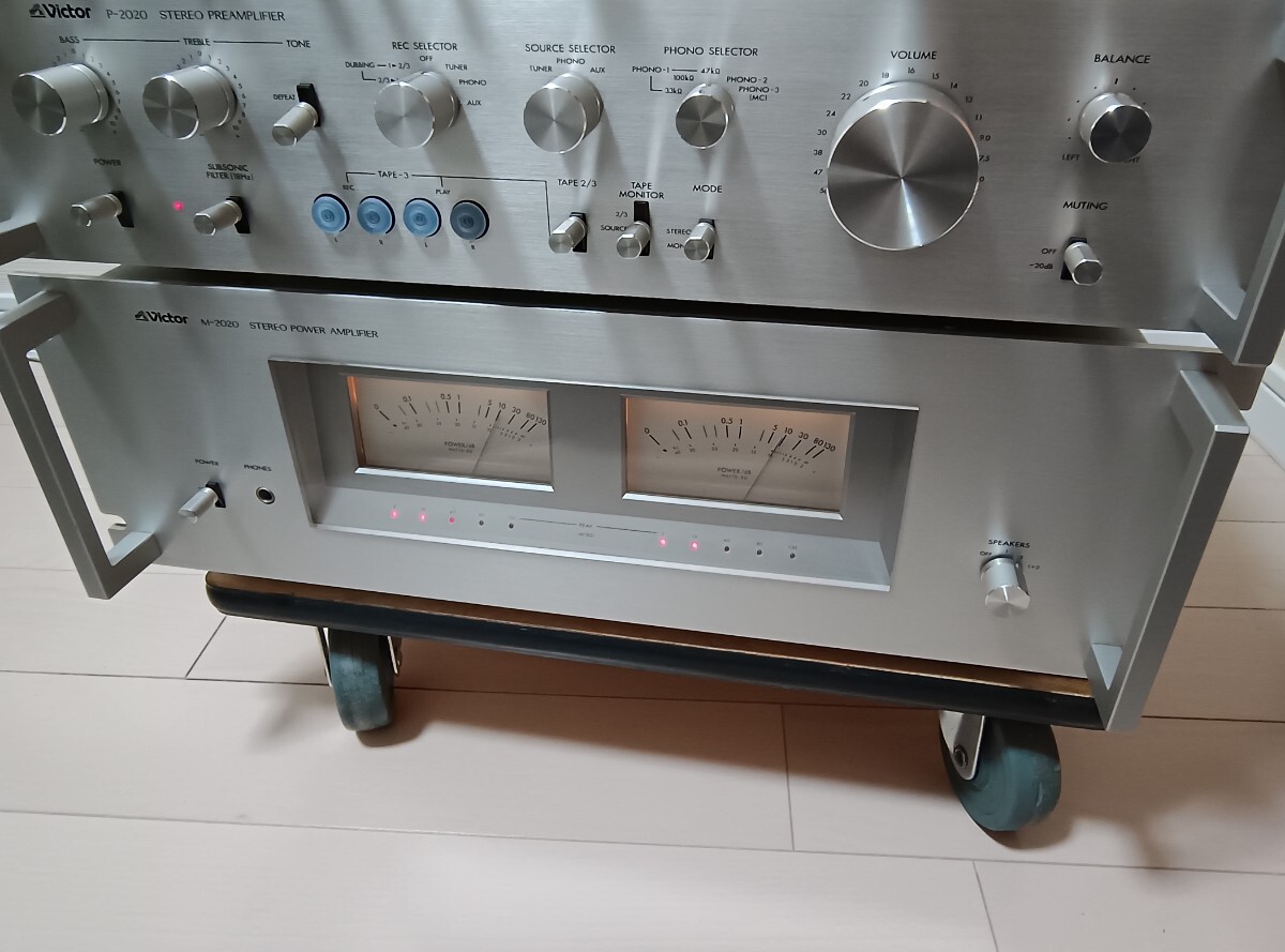 ビクター M-2020 P-2020 T-2020 プリアンプ メインアンプ チューナーセット 動作品 キレイです。_画像4