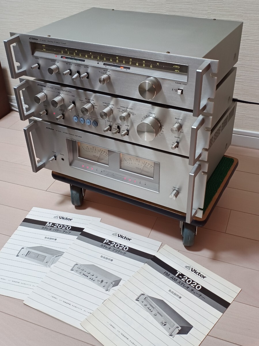 ビクター M-2020 P-2020 T-2020 プリアンプ メインアンプ チューナーセット 動作品 キレイです。_画像1