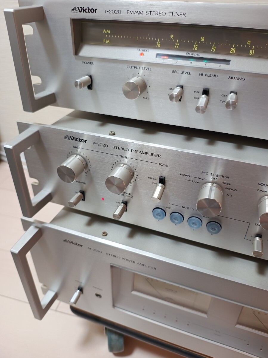 ビクター M-2020 P-2020 T-2020 プリアンプ メインアンプ チューナーセット 動作品 キレイです。_画像8