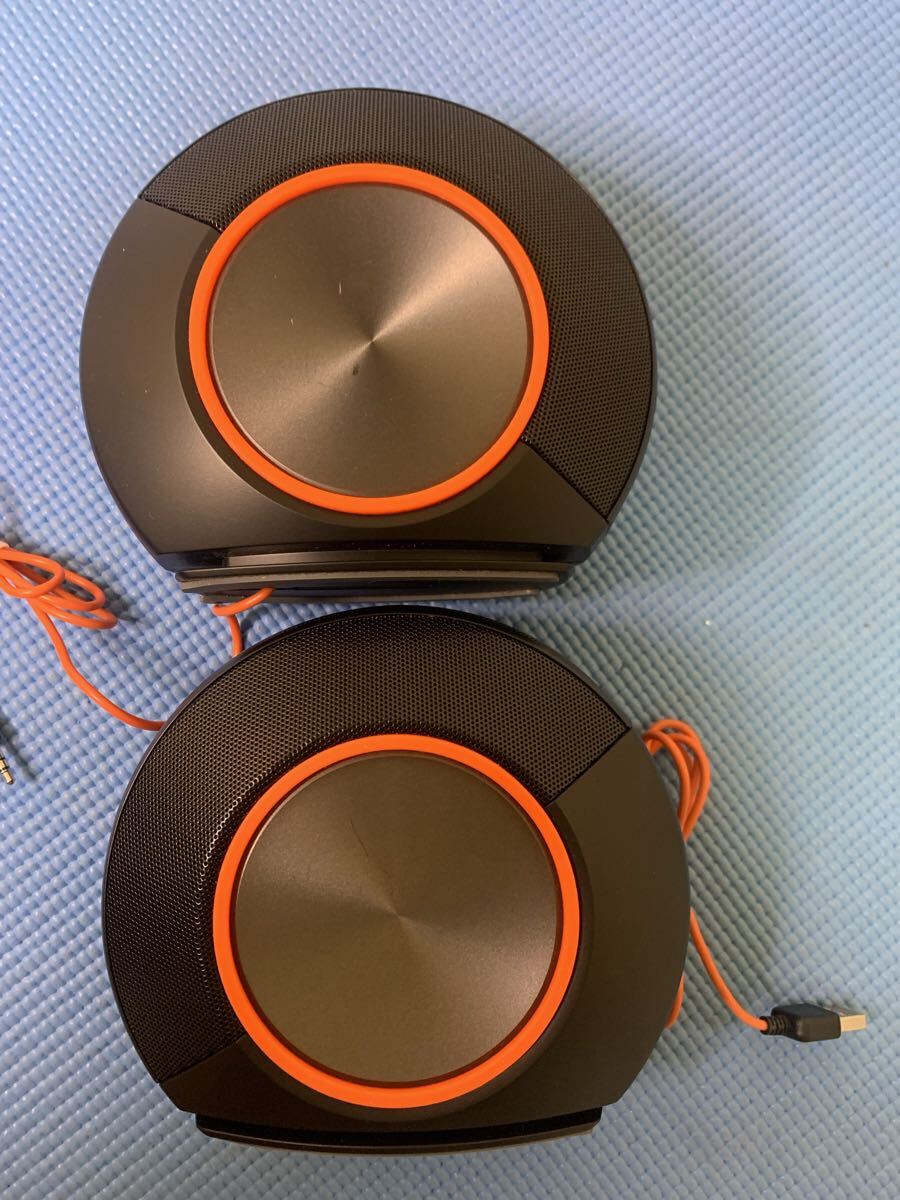 （動作品）美品 JBL Pebbles バスパワードスピーカー USB DAC内蔵 ブラック JBLPEBBLESBLKJN (S-98）_画像2