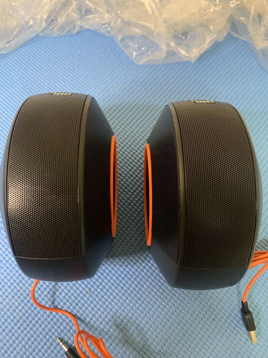（動作品）美品 JBL Pebbles バスパワードスピーカー USB DAC内蔵 ブラック JBLPEBBLESBLKJN (S-98）_画像5