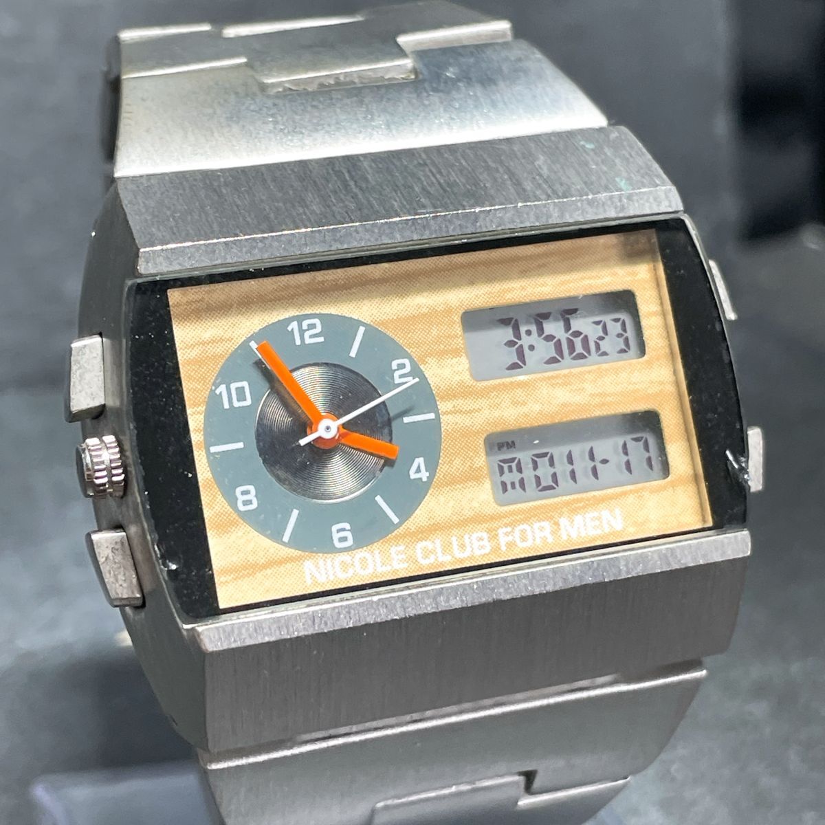NICOLE CLUB FOR MEN ニコルクラブフォーメン 腕時計 アナデジ クオーツ カレンダー メタルバンド シルバー 新品電池交換済み 動作確認済み_画像2
