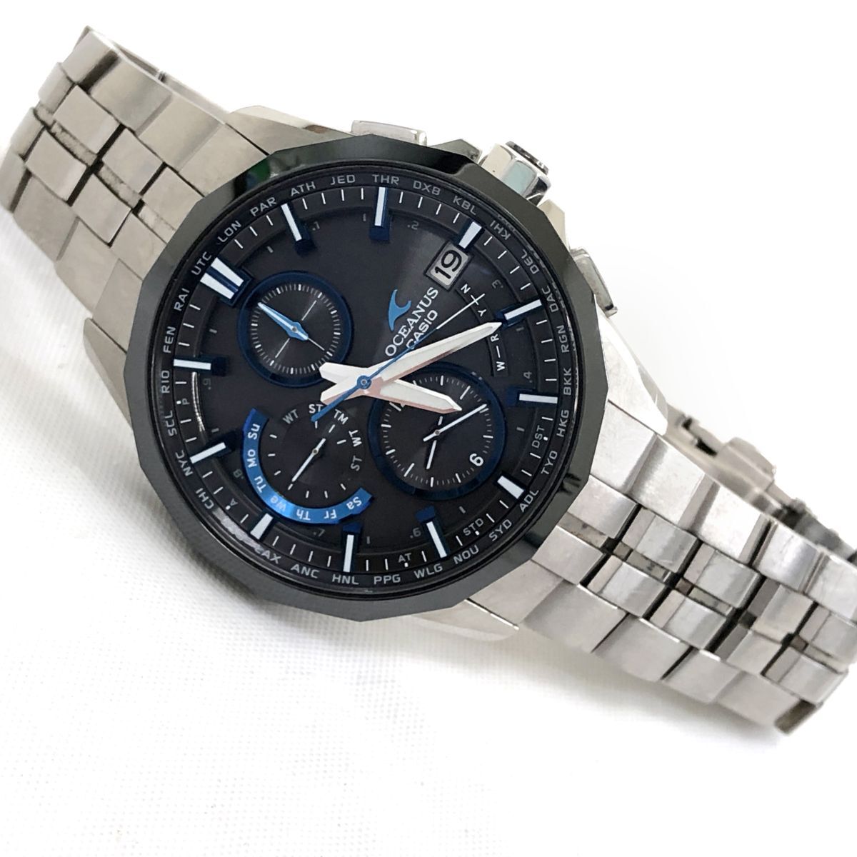 美品 CASIO カシオ OCEANUS オシアナス マンタ 腕時計 OCW-S3001-1AJF 電波ソーラー タフソーラー チタン マルチバンド6 動作確認済み_画像5