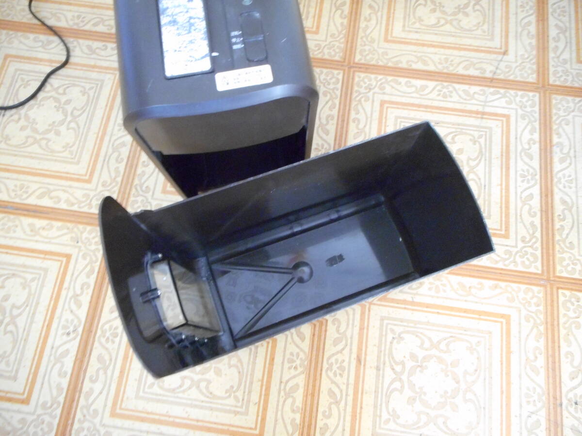 コクヨ KOKUYO KPS-X80 シュレッダー 電動 動作確認済み_画像5