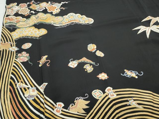 平和屋着物▼豪華黒留袖　駒刺繍　宝尽くし松竹梅　金彩　正絹　逸品　CABA6578th_画像4