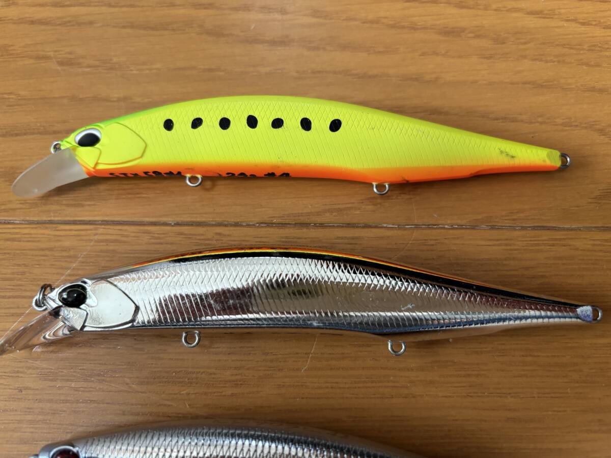 DUO　レアリス　ジャークベイトSW１３０S　２個　　ジャクソン　ピンテールサワラチューン　４２ｇ　２個　計４個　中古_画像2