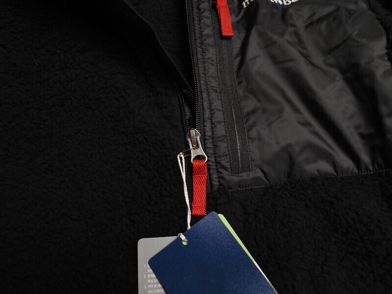 新品正規 mont-bell モンベル 海外限定 切り替え ボアフリース William ジャケット メンズ95(M)ブラック(BLACK) 直営店購入 WUJF611_画像9