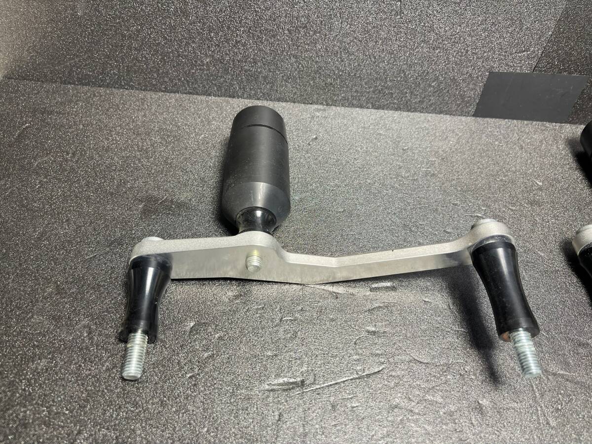 No923 1290 SUPER DUKE R 20～23 ベビーフェイス　スライダー_画像3