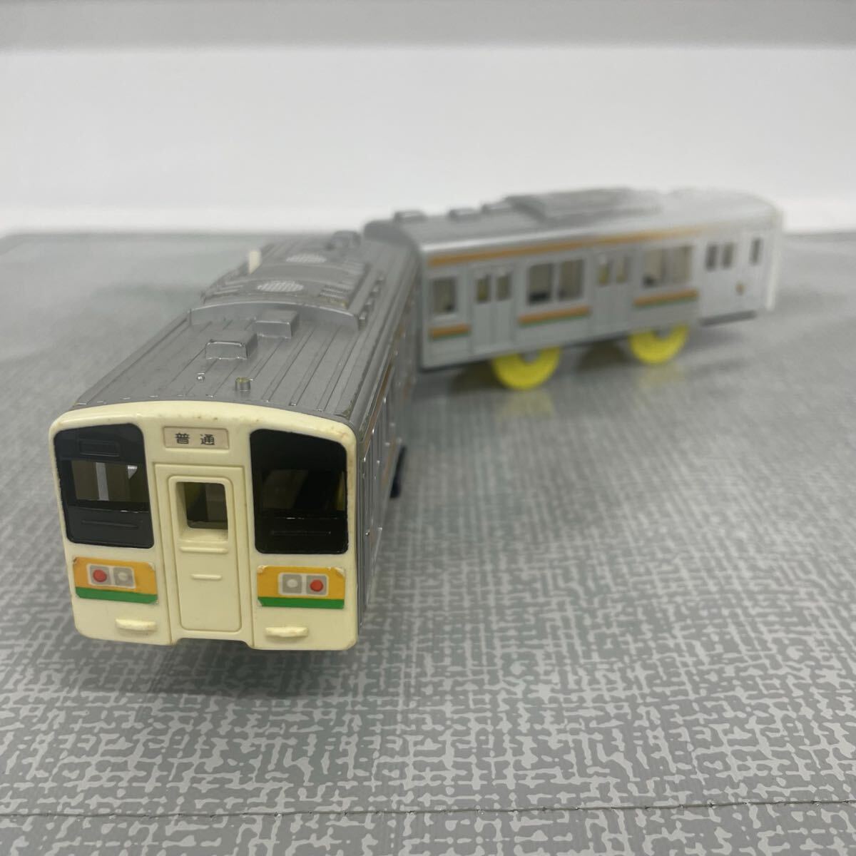  Plarail S-31 211 серия окраина электропоезд . голова + после хвост 2 обе комплект промежуточный машина нет Takara Tommy б/у рабочее состояние подтверждено облупленная краска есть нехватка есть 085