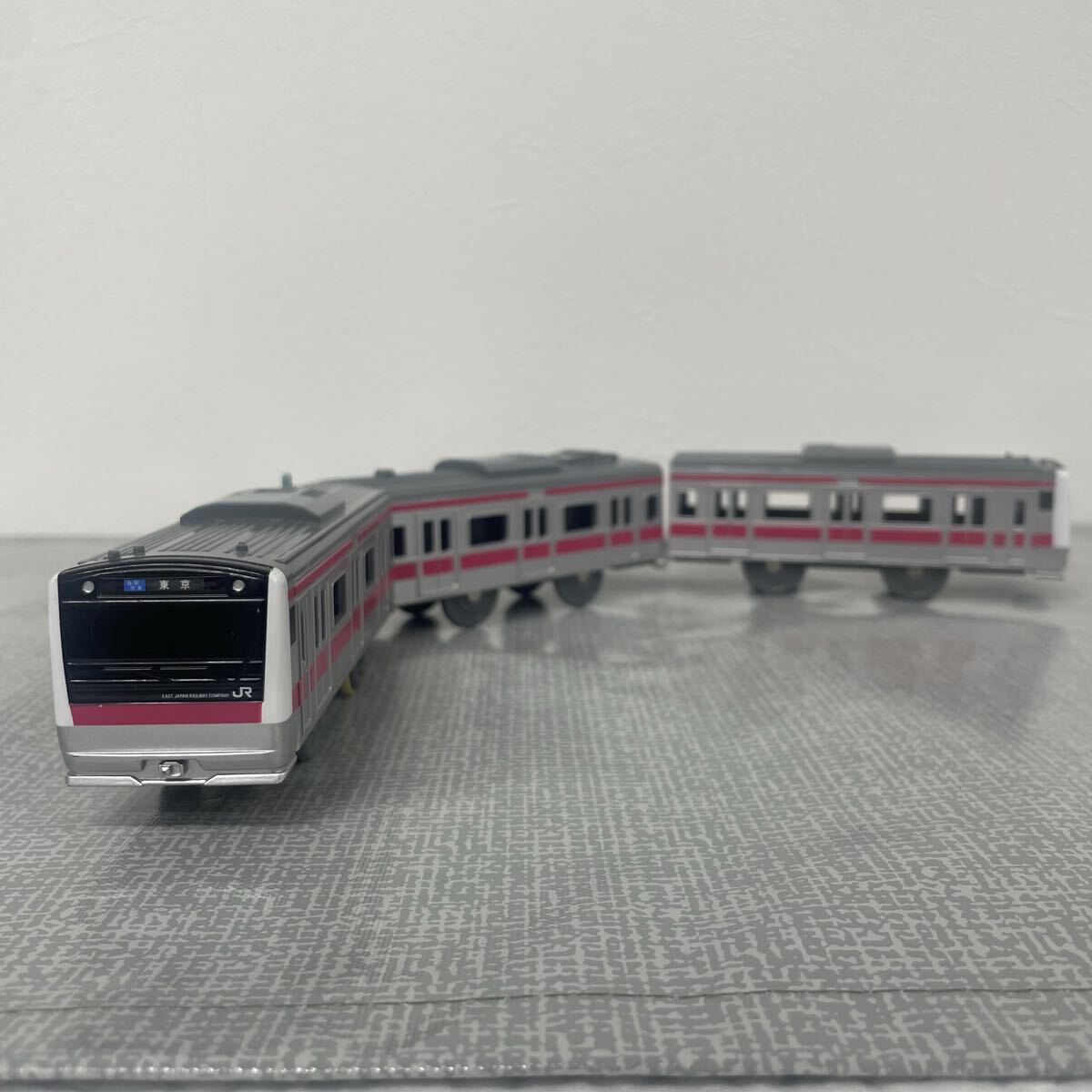 [ работоспособность не проверялась ] Plarail E233 серия столица лист линия Takara Tommy работоспособность не проверялась железная дорога игрушка электропоезд электрический ряд машина 004