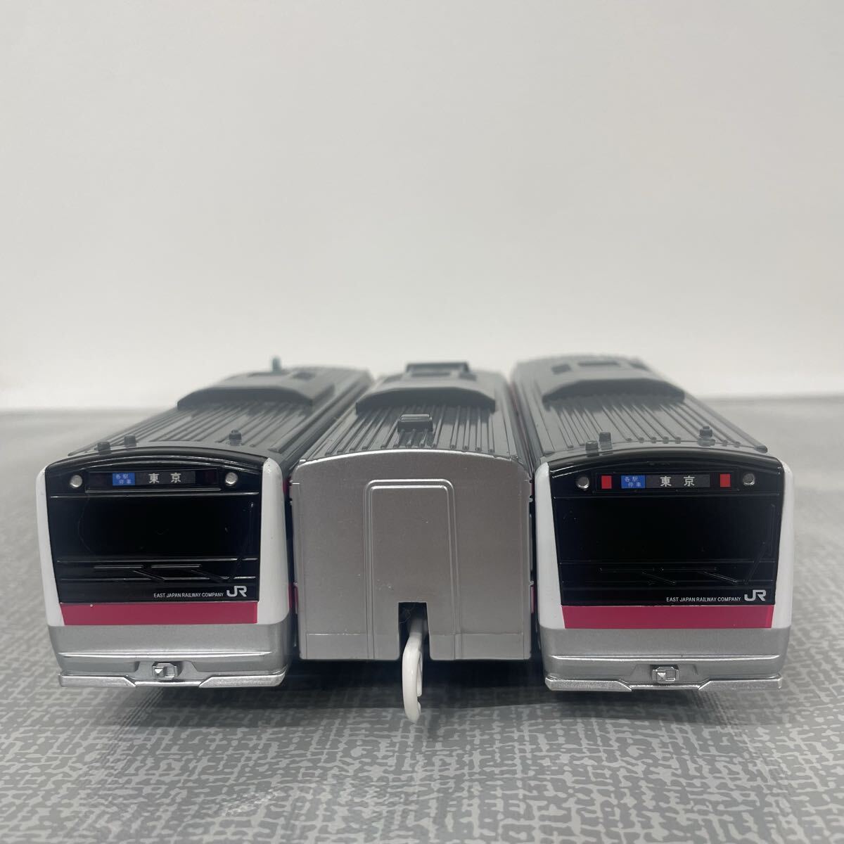 [ работоспособность не проверялась ] Plarail E233 серия столица лист линия Takara Tommy работоспособность не проверялась железная дорога игрушка электропоезд электрический ряд машина 004