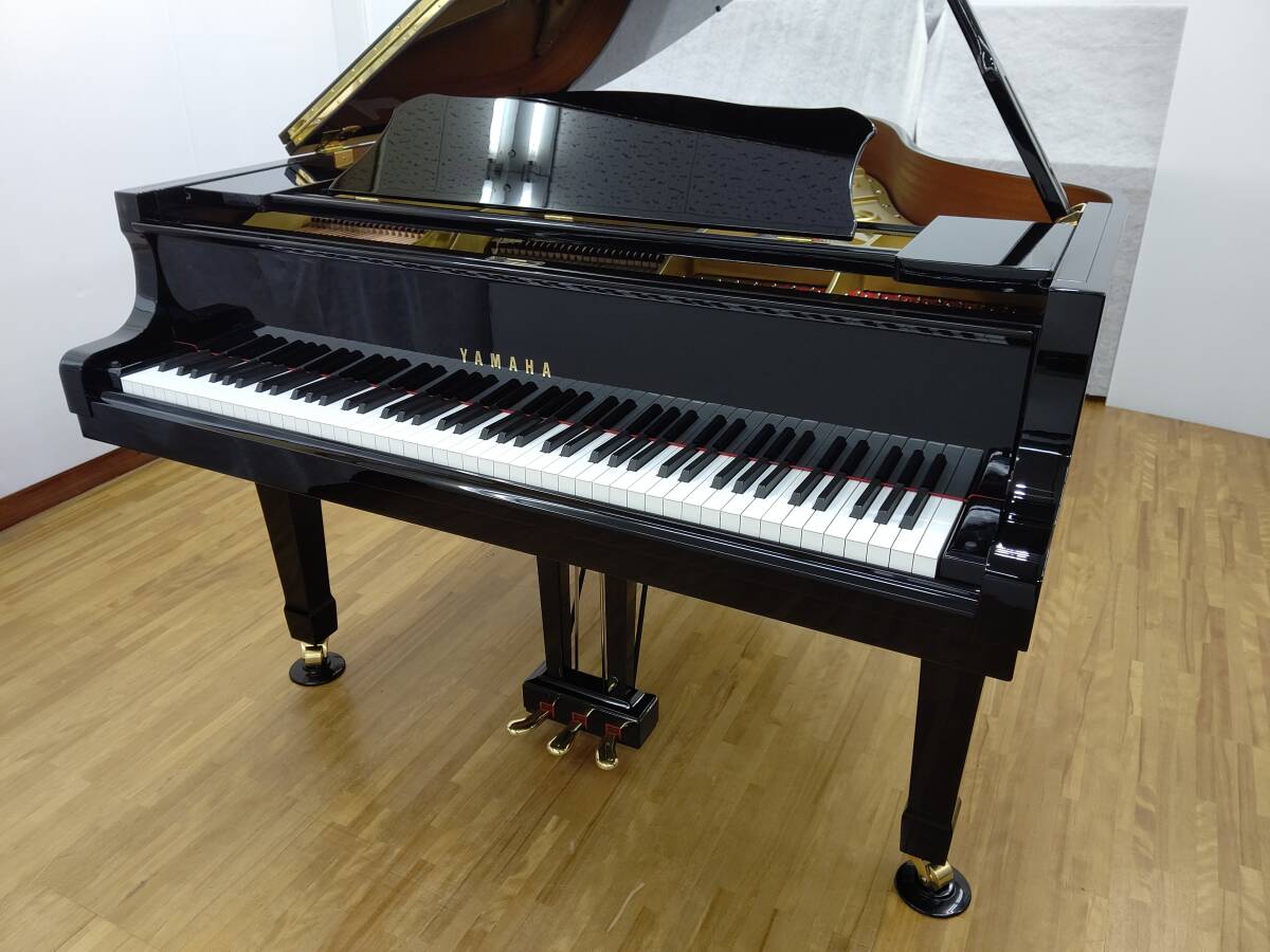 ヤマハ G3B 【美品/フルリニューアル/1988年製】 現品確認/試弾歓迎です! YAMAHA (和歌山/中古ピアノ)_画像2