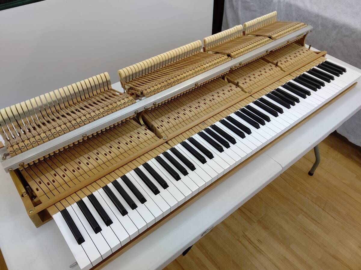 ヤマハ G3B 【美品/フルリニューアル/1988年製】 現品確認/試弾歓迎です! YAMAHA (和歌山/中古ピアノ)_画像10