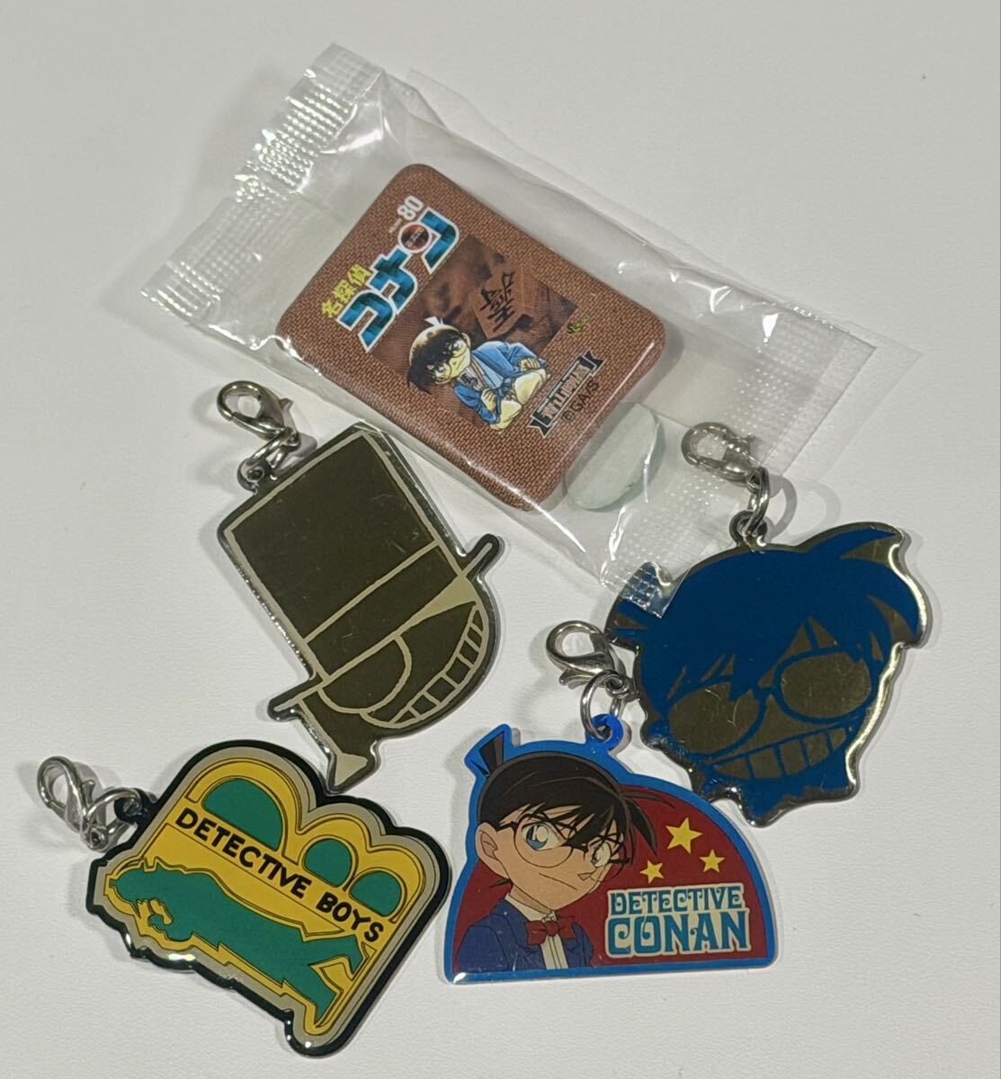 【名探偵コナン】メタルチャーム 缶バッチセット_画像1